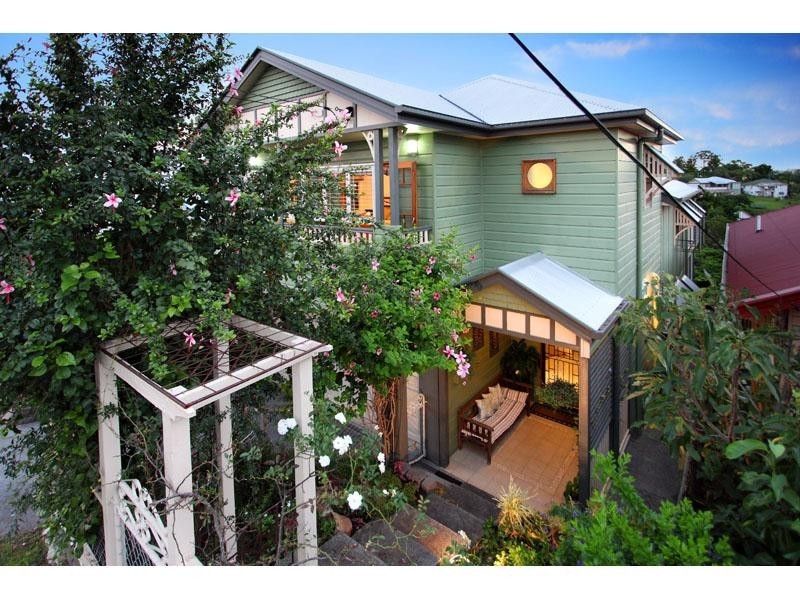 20 Highland Street, Gordon Park QLD 4031