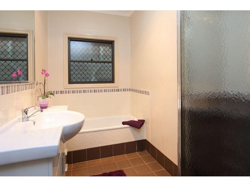 20 Highland Street, Gordon Park QLD 4031