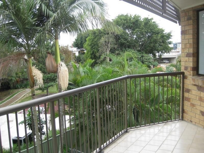 8/40 Swan Street, Gordon Park QLD 4031