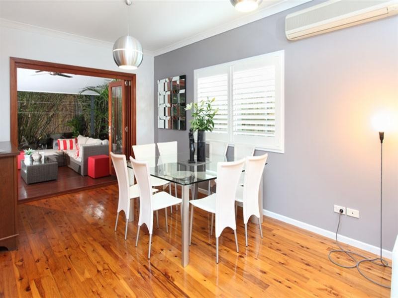 20 Beatrice Street, Bardon QLD 4065