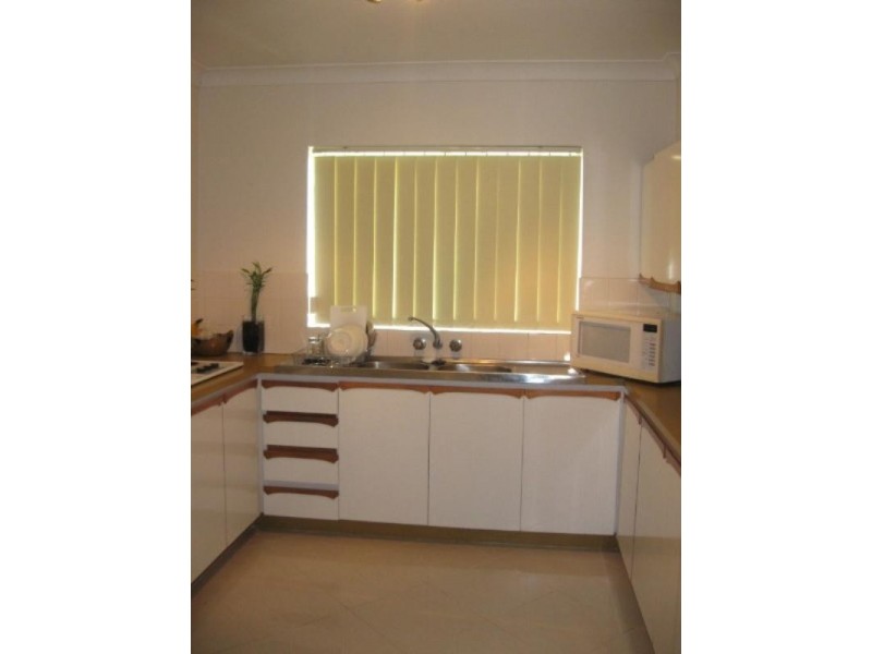 4/17 Napier Street, Ascot QLD 4007