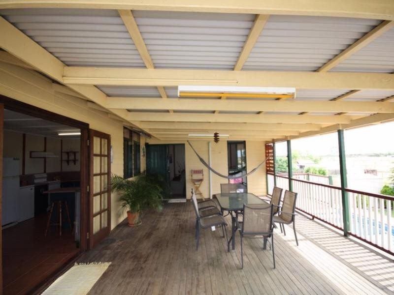 29 Eagle Street, Longreach QLD 4730