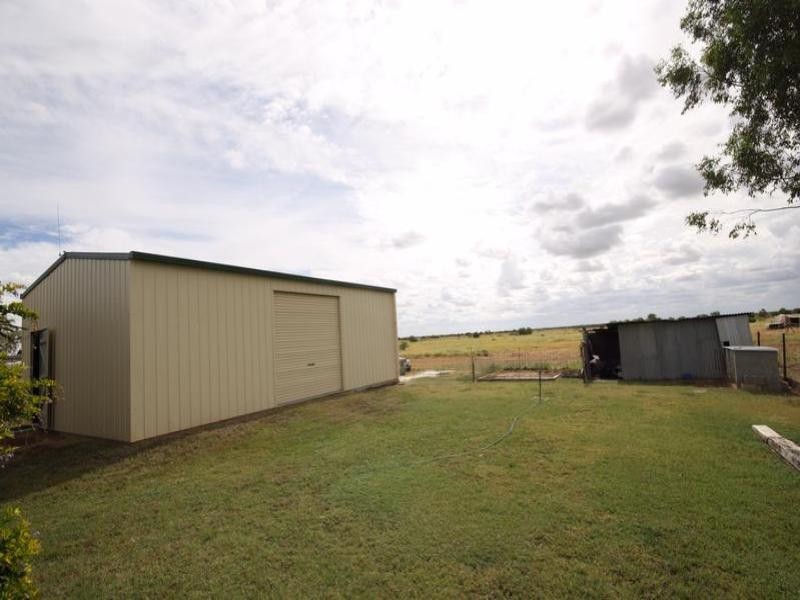 29 Eagle Street, Longreach QLD 4730