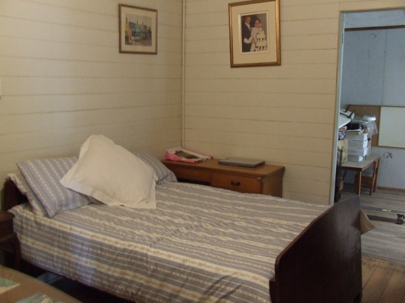 119 Crane Street, Longreach QLD 4730