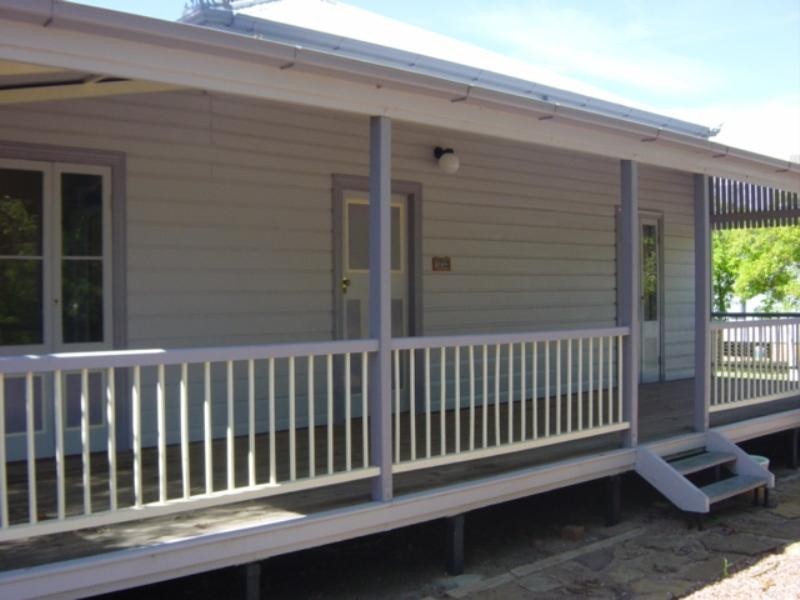 152 Galah Street, Longreach QLD 4730