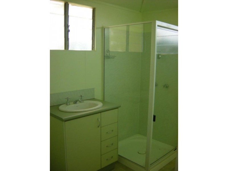 152 Galah Street, Longreach QLD 4730