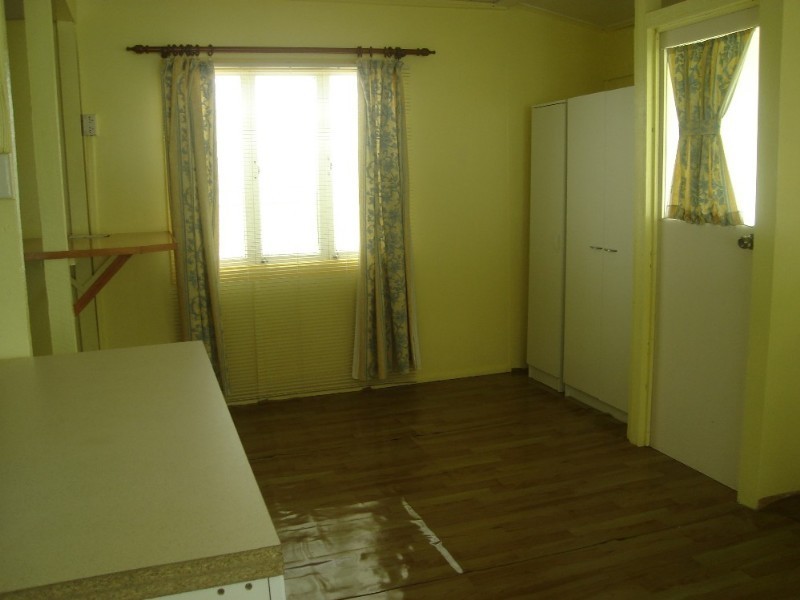 44 Gidyea Street, Barcaldine QLD 4725