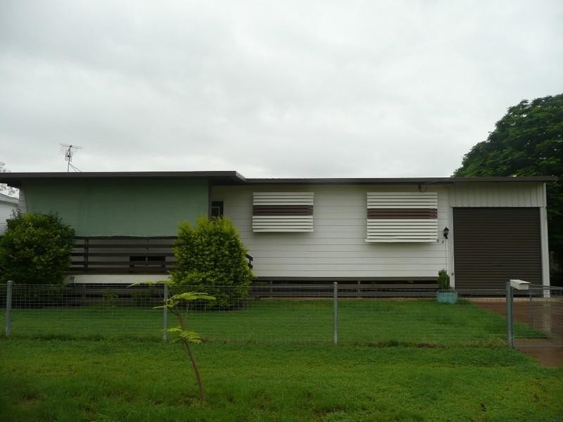 152 Ibis Street, Longreach QLD 4730