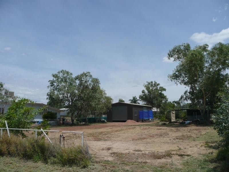 14 Stilt Street, Longreach QLD 4730