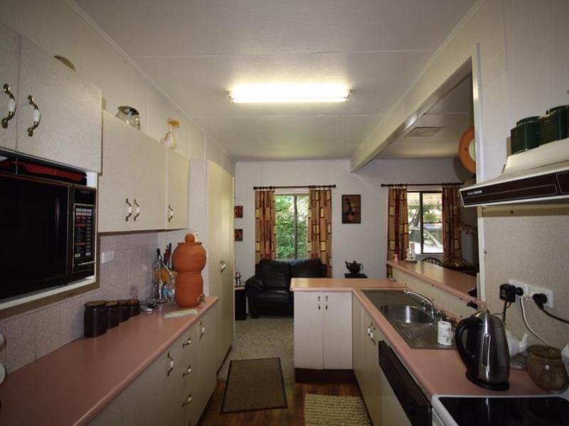 71 Wompoo Road, Longreach QLD 4730