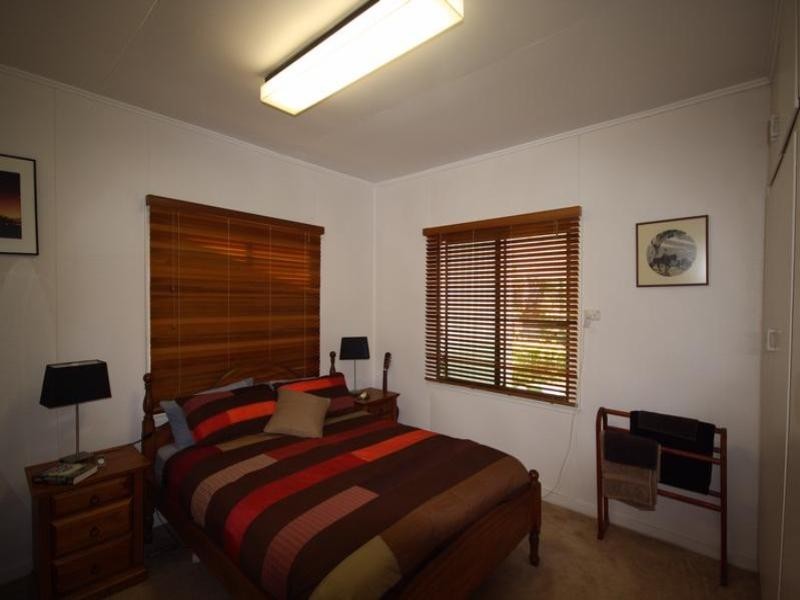 71 Wompoo Road, Longreach QLD 4730