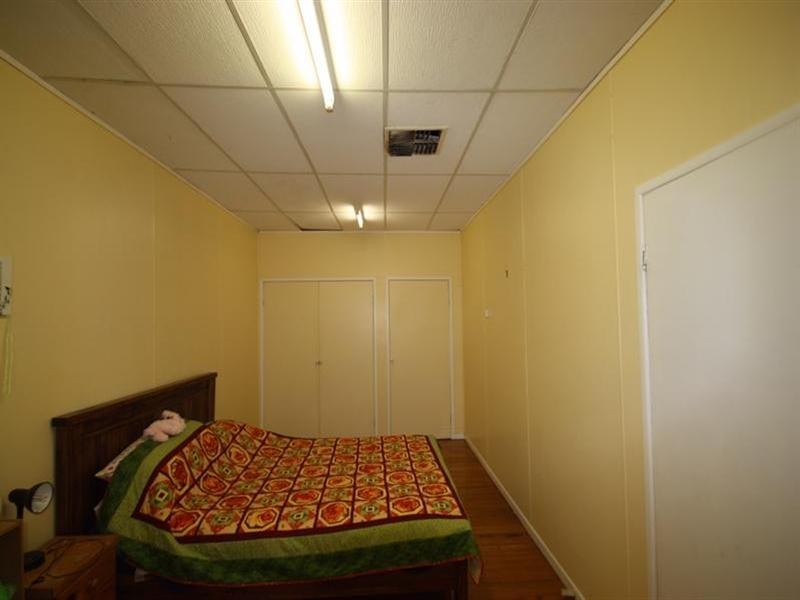 138 Emu Street, Longreach QLD 4730