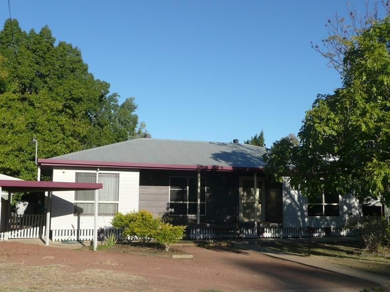 74 Falcon Street, Longreach QLD 4730