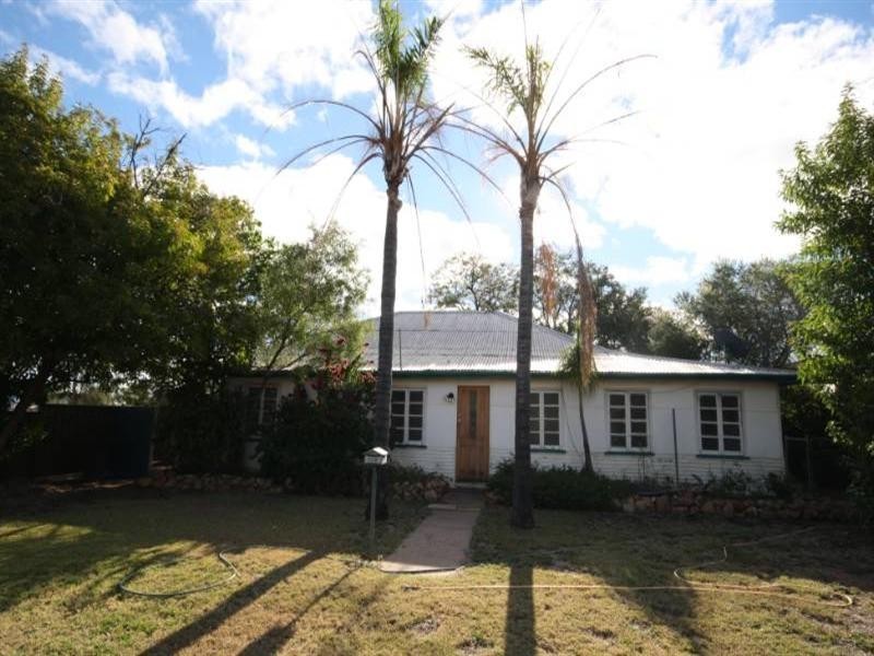 159 Ibis Street, Longreach QLD 4730