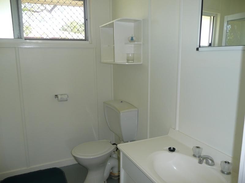 11 Tern Street, Longreach QLD 4730