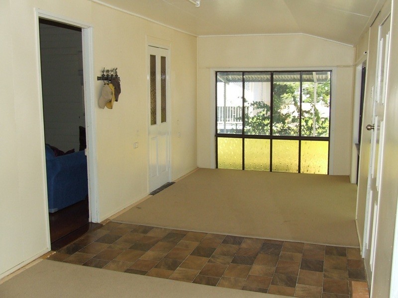 98 Cassowary Street, Longreach QLD 4730