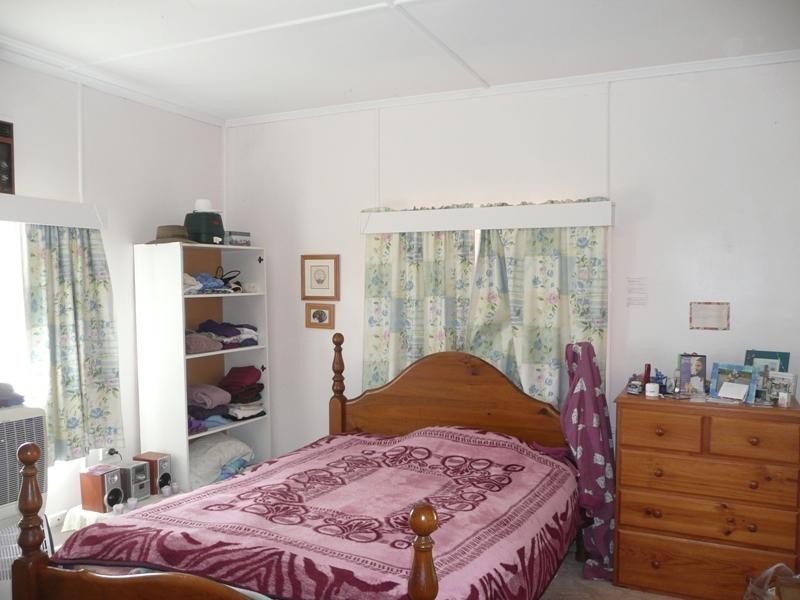 127 Cassowary Street, Longreach QLD 4730