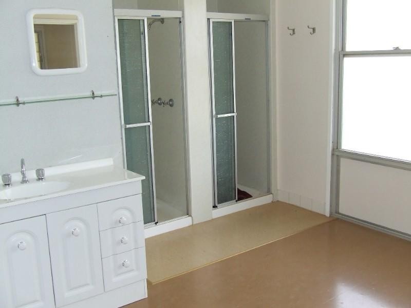 161 Crane Street, Longreach QLD 4730