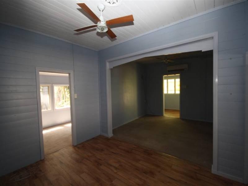 16 Poplar Street, Barcaldine QLD 4725