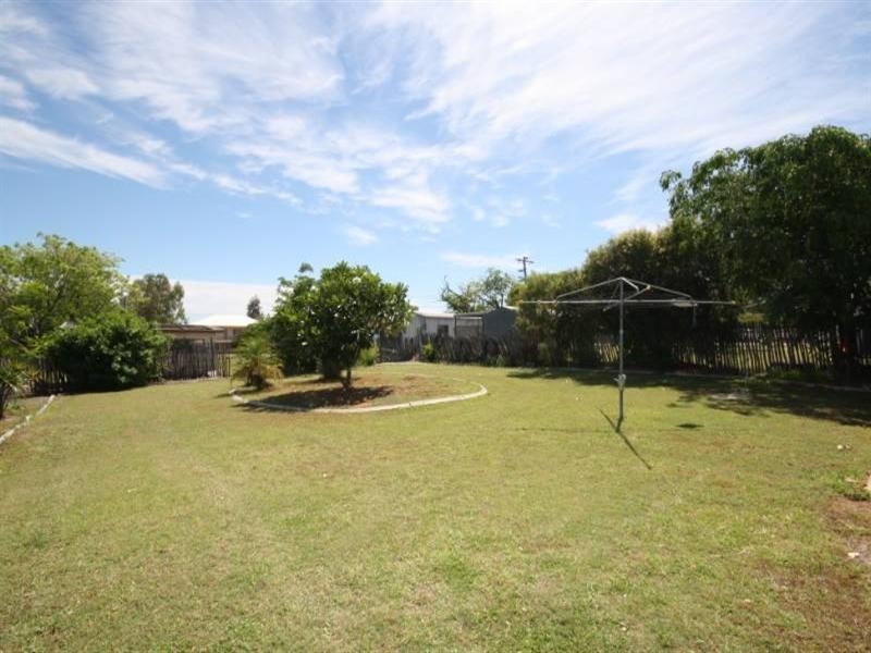 16 Poplar Street, Barcaldine QLD 4725