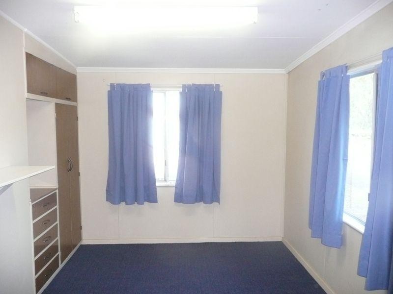 179 Ibis Street, Longreach QLD 4730