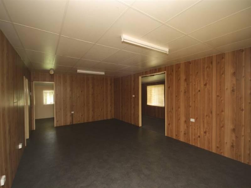 38 Fir Street, Barcaldine QLD 4725