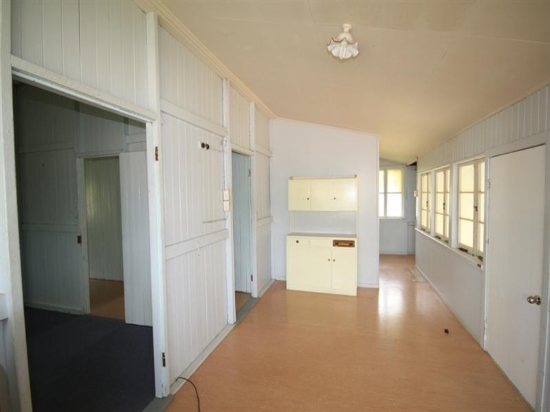 121 Kingfisher Street, Longreach QLD 4730