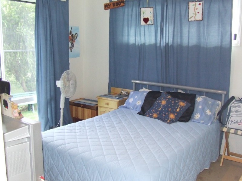 163 Kingfisher Street, Longreach QLD 4730