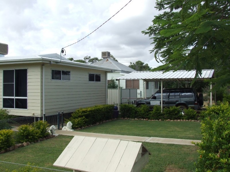 163 Kingfisher Street, Longreach QLD 4730