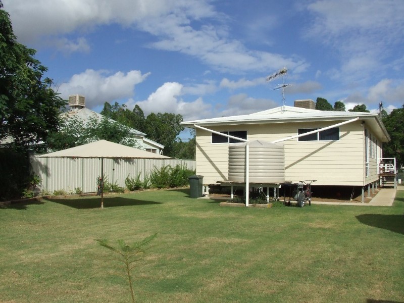 163 Kingfisher Street, Longreach QLD 4730