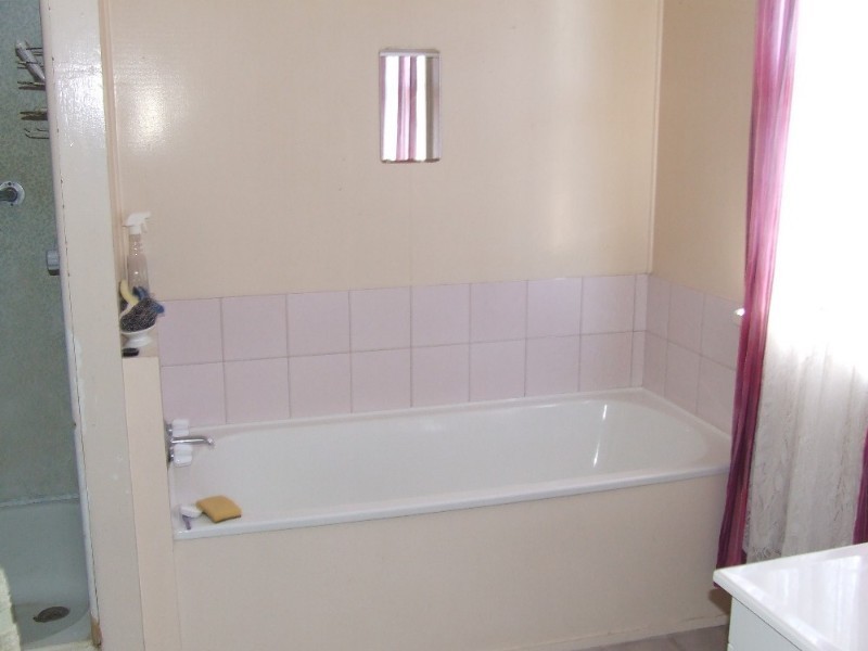 139 Kingfisher Street, Longreach QLD 4730