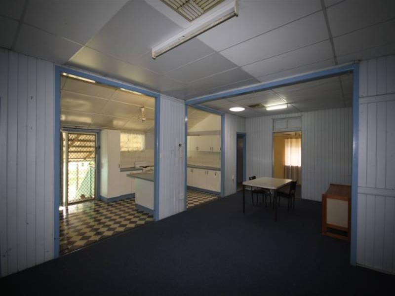 47 Eagle Street, Longreach QLD 4730