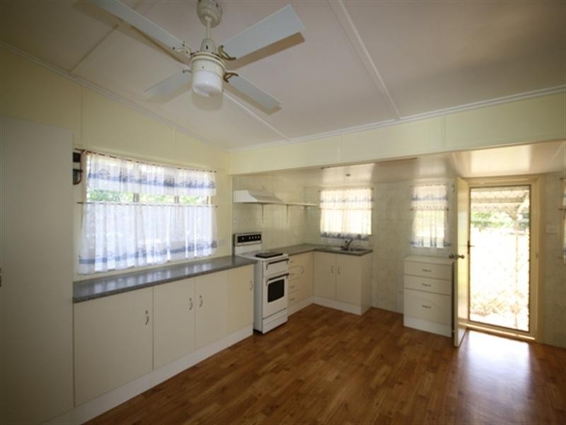 62 Gidyea Street, Barcaldine QLD 4725