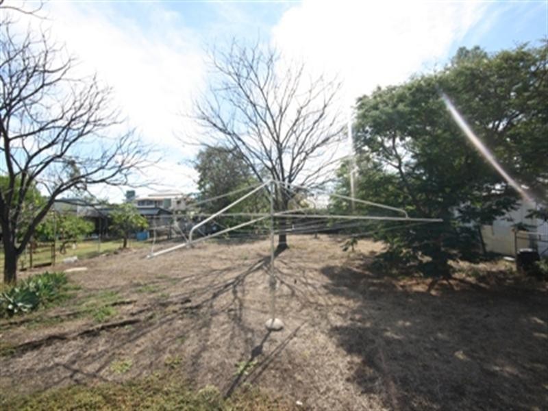 20 Brolga Street, Longreach QLD 4730