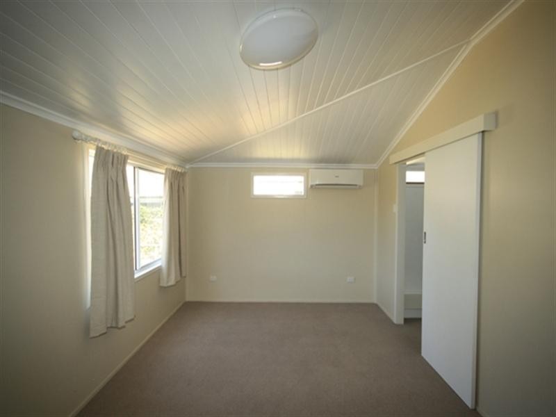 52 Galah Street, Longreach QLD 4730