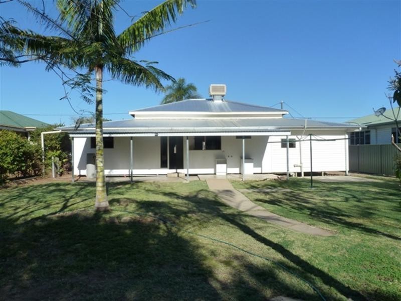 117 Emu Street, Longreach QLD 4730