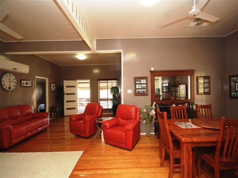 168 Wren Street, Longreach QLD 4730