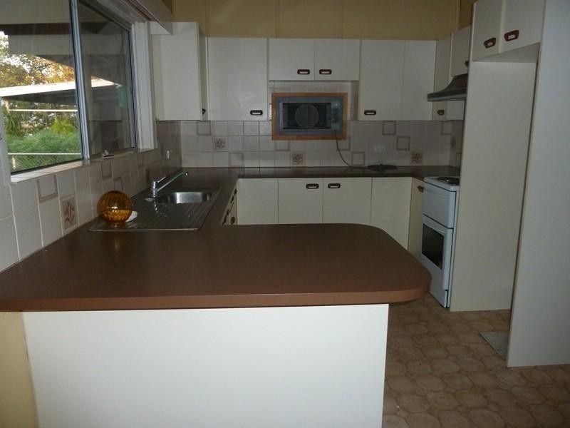 50 Wompoo Road, Longreach QLD 4730