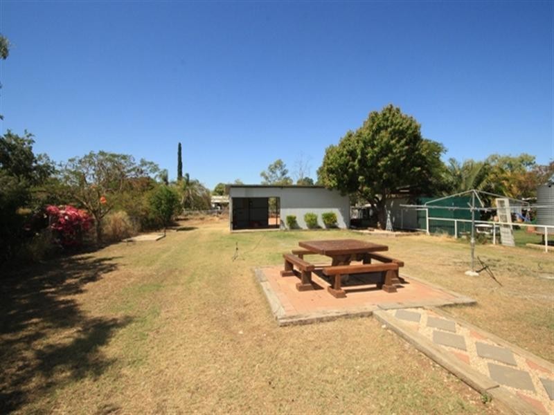 52 Galah Street, Longreach QLD 4730