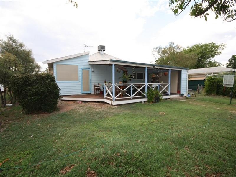 136 Galah Street, Longreach QLD 4730