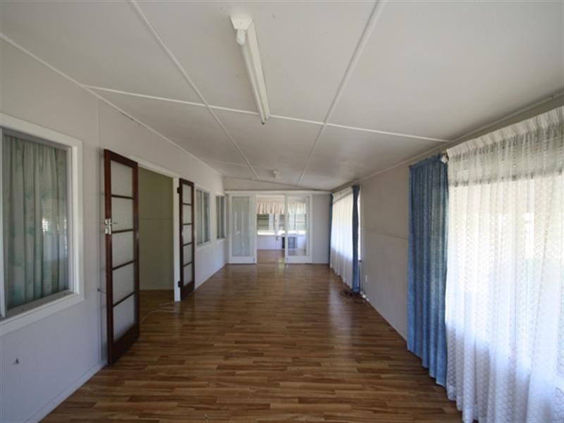 30 Quail Street, Longreach QLD 4730