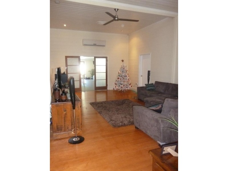 126 Emu Street, Longreach QLD 4730