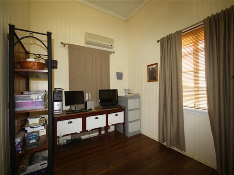 177 Kingfisher Street, Longreach QLD 4730