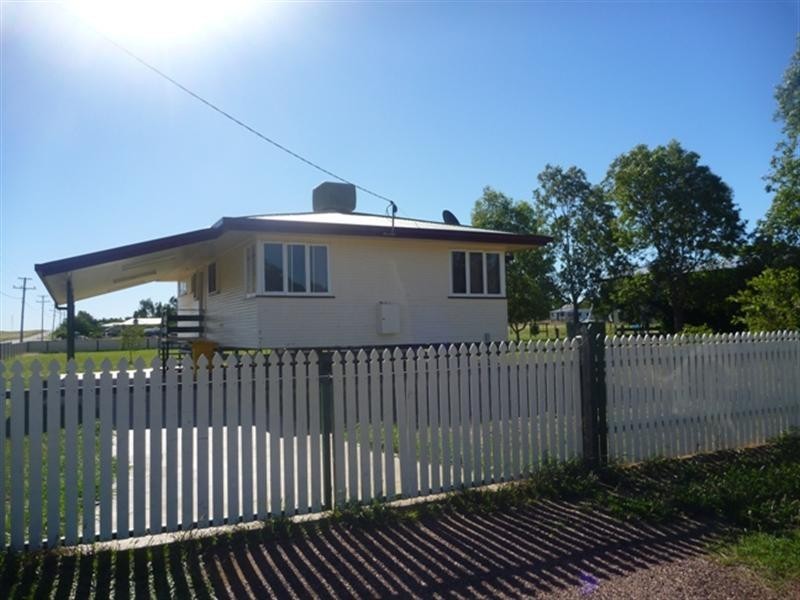 17 Wellshot Street, Ilfracombe QLD 4727