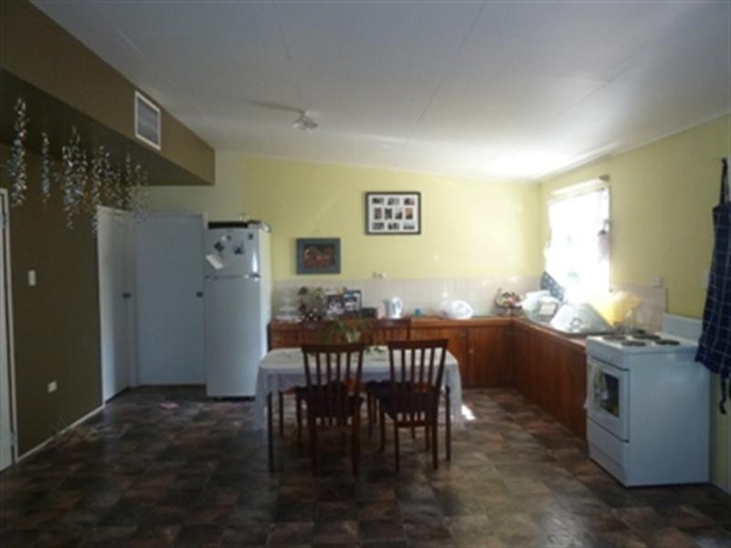 131 Wren Street, Longreach QLD 4730