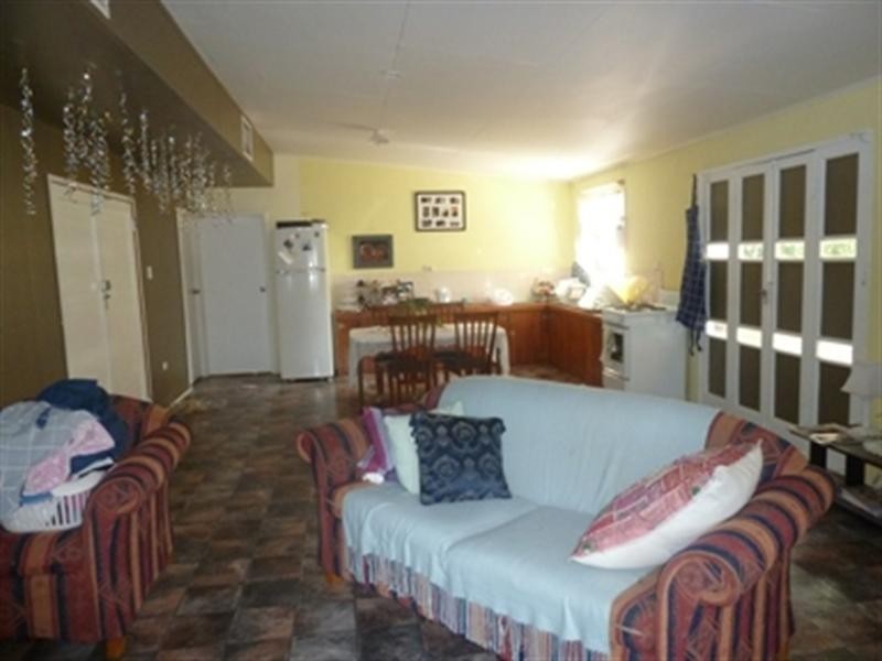 131 Wren Street, Longreach QLD 4730