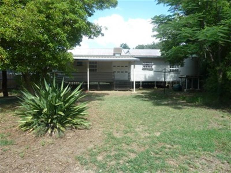 131 Wren Street, Longreach QLD 4730