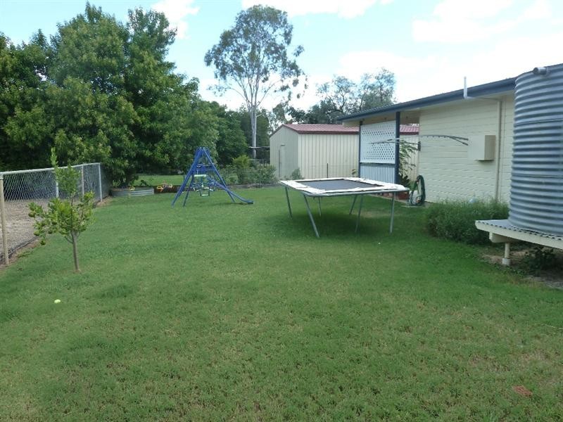 123 Parrot Lane, Longreach QLD 4730