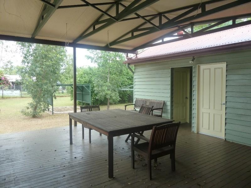 67 Yew Street, Barcaldine QLD 4725