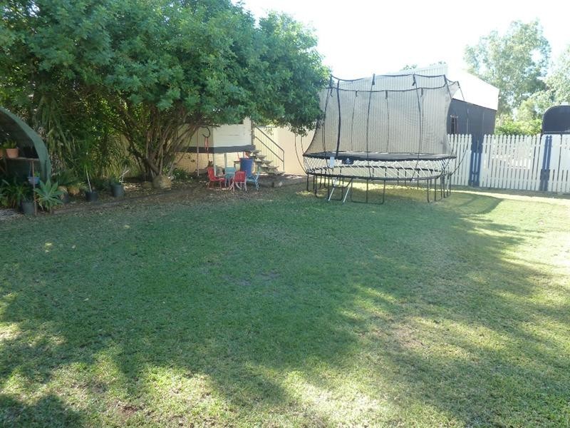 108 Cassowary, Longreach QLD 4730